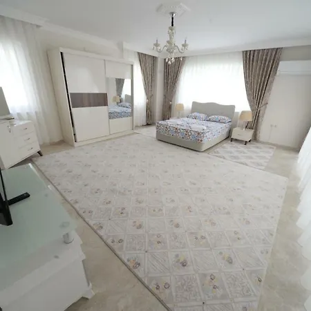 Alanya Lux White 2 Villa *