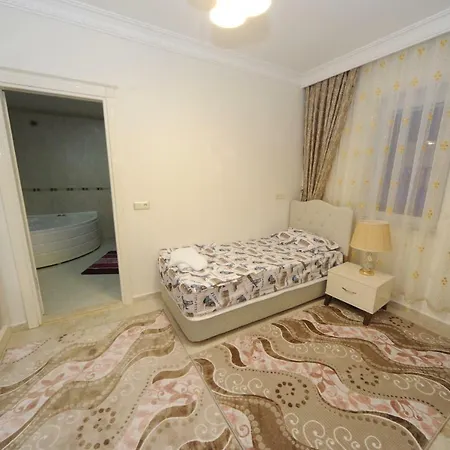 Alanya Lux White 2 * Mahmutlar