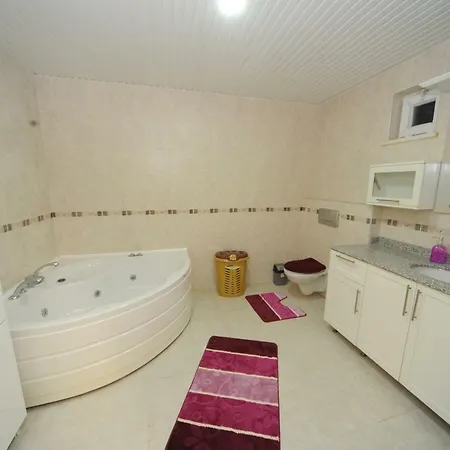 Alanya Lux White 2 *