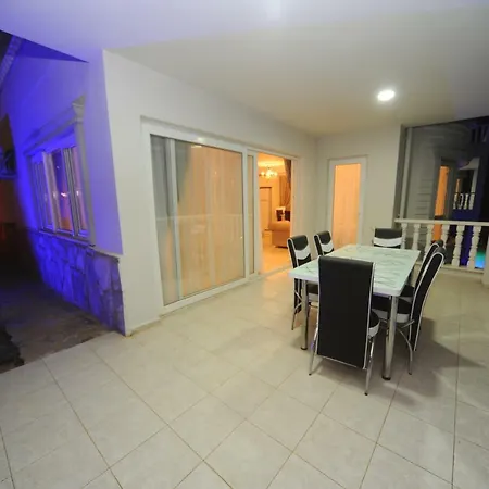 Villa Alanya Lux White 2 *
